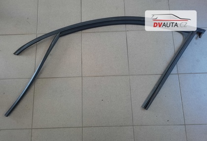 Těsnění dveří Octavia III